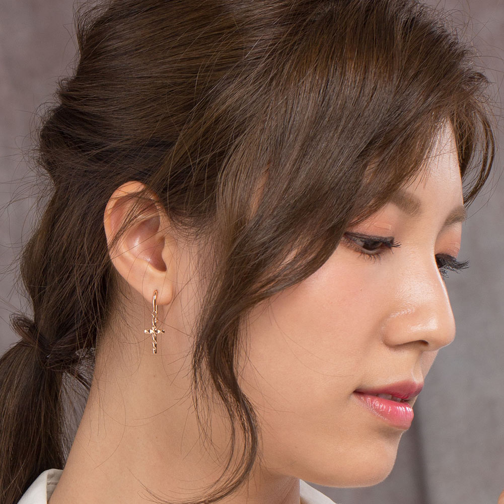 18K玫瑰金十字架 耳環 時尚優雅百搭適合OL - 精品珠寶