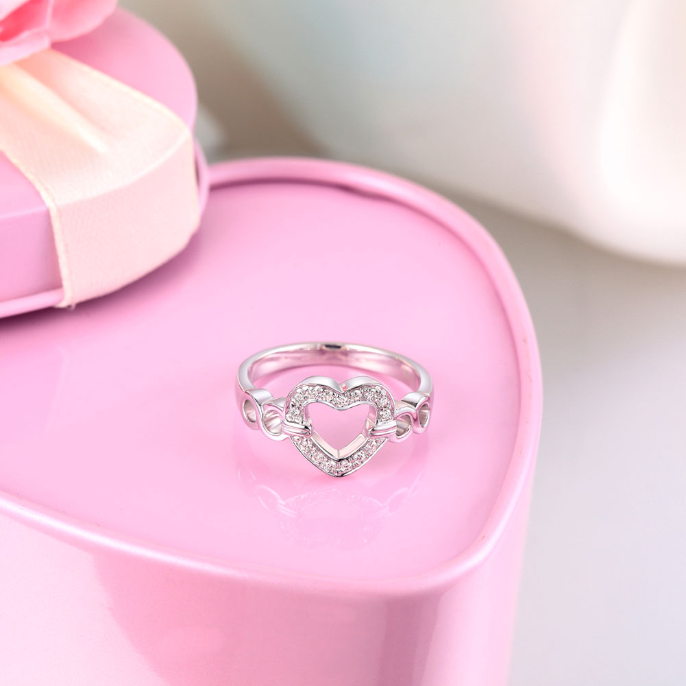 純真活潑 純14K白金 心形 通花款 天然鑽石 0.1克拉 戒指 - 精品珠寶