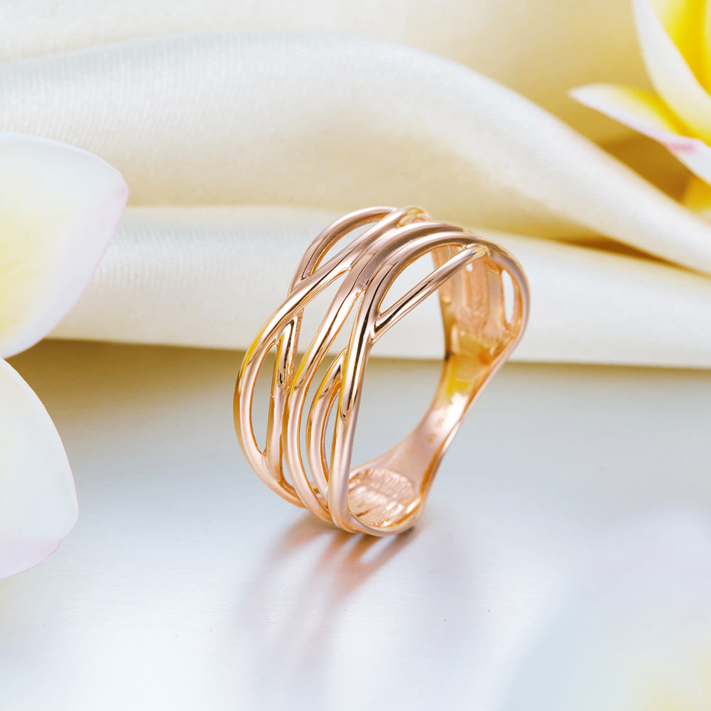 18K 玫瑰金戒指 時尚優雅 - 精品珠寶