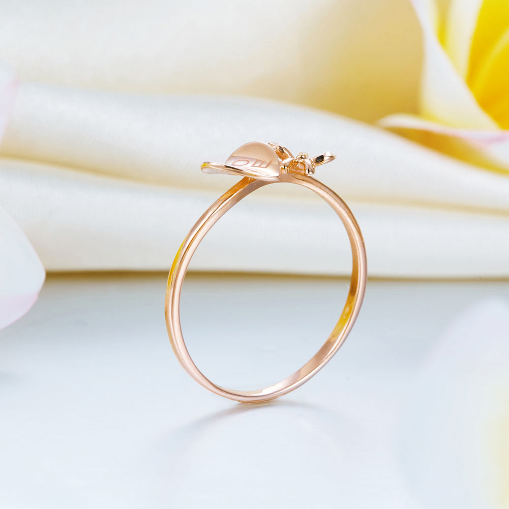 18K 玫瑰金戒指 心形蝴蝶結 時尚優雅 - 精品珠寶