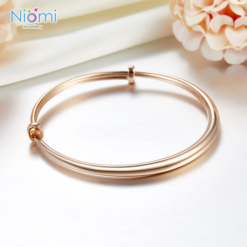 Lady Rose Gold Bangle